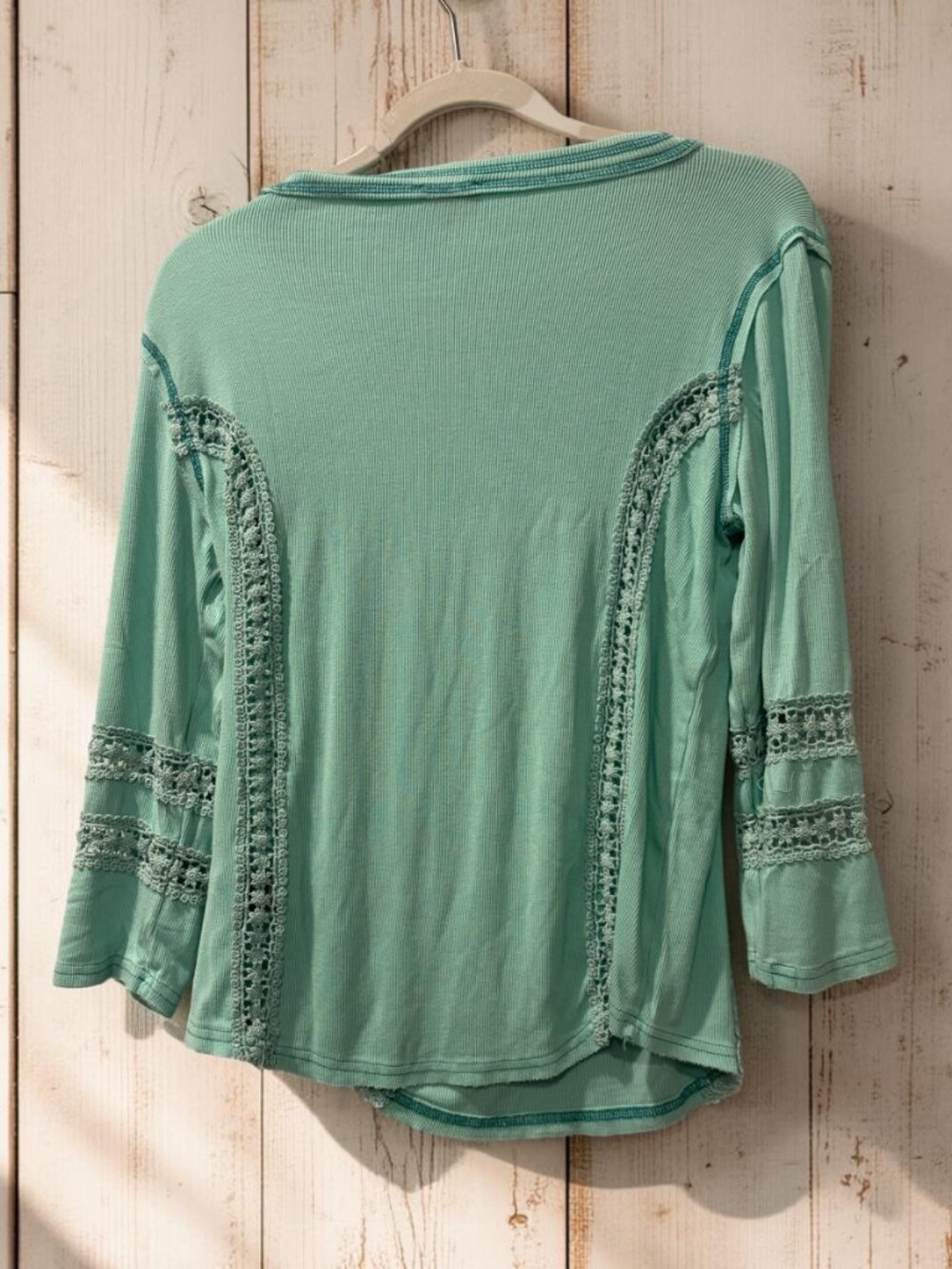 POL Size Large Mint Green Shirt - Picture 4 of 4